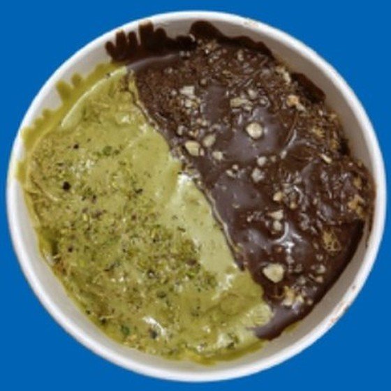 Nutella and pistachio laban bowl